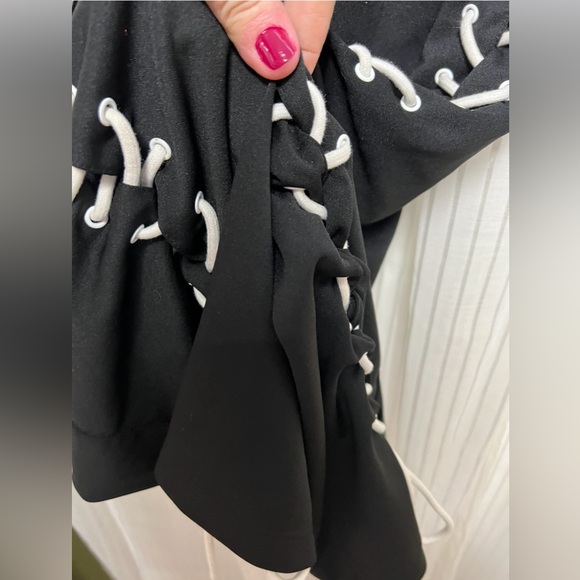 “Poster Girl” Black, Joggers, White Laced on Sides Zipper Pockets SZ: (L) Nice - Picture 5 of 6